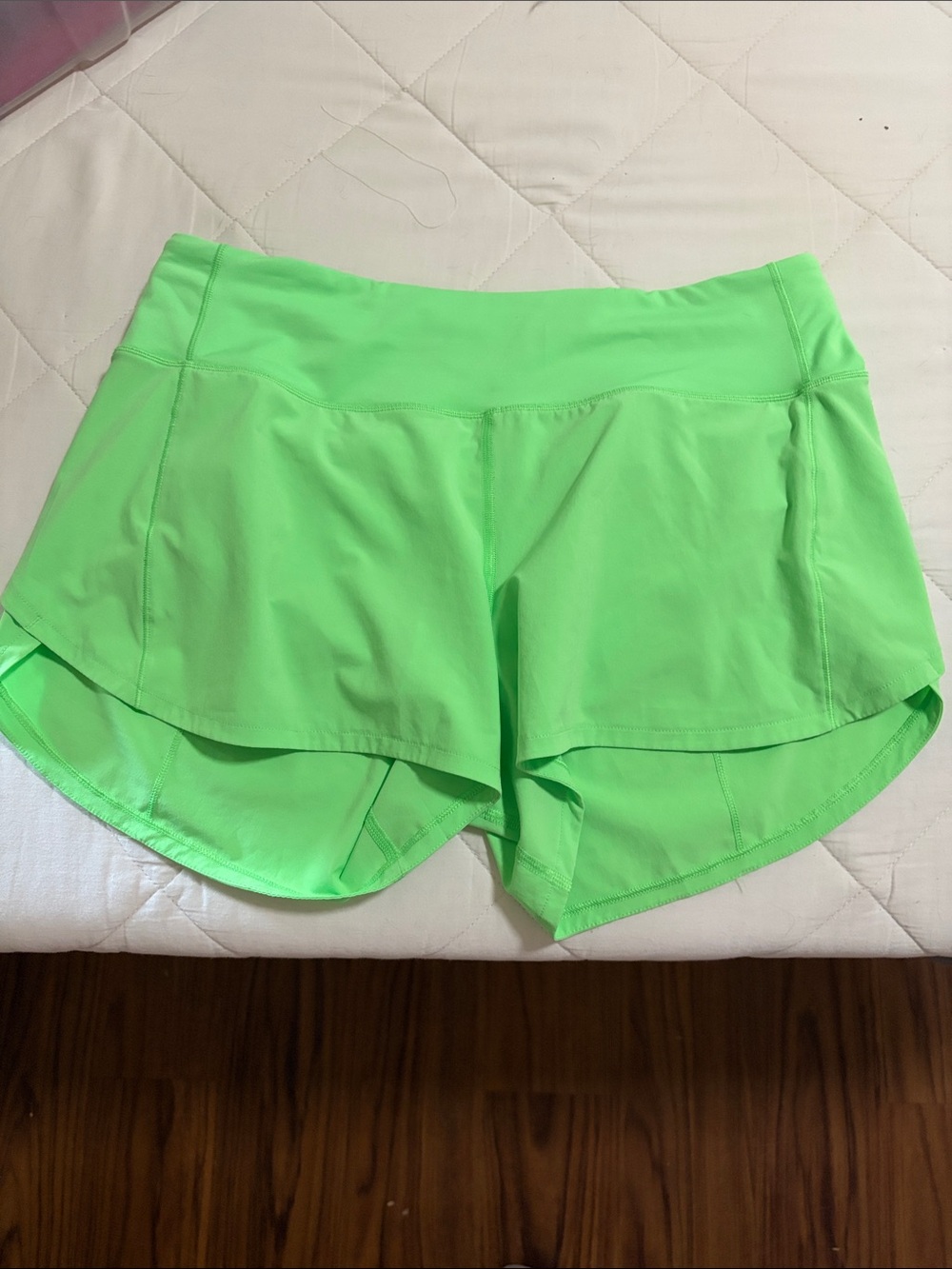 Lululemon MR speedup short 4 inch